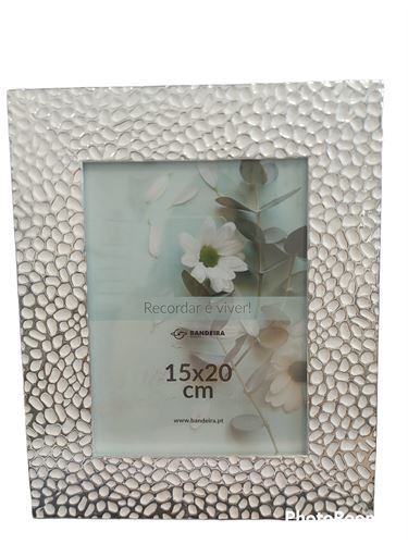 111824161 MOLDURA PRATA 15X20CM
