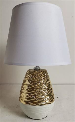136231216 CANDEEIRO BRANCO/DOURADO BASE CERAMICA 31CM