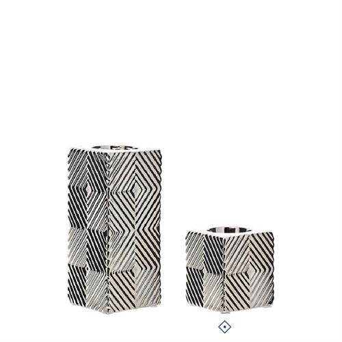28668 CERÂMICA DECORATIVA - CASTIÇAL C 7,00 L 7,00 A 8,00