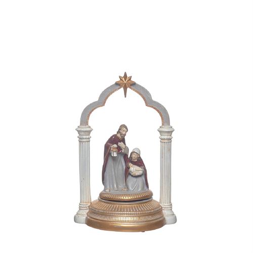 81824 NATAL - SAGRADA FAMILIA POLIRESINA C/MUSICA C 16,00 L 13,00 A 24,00